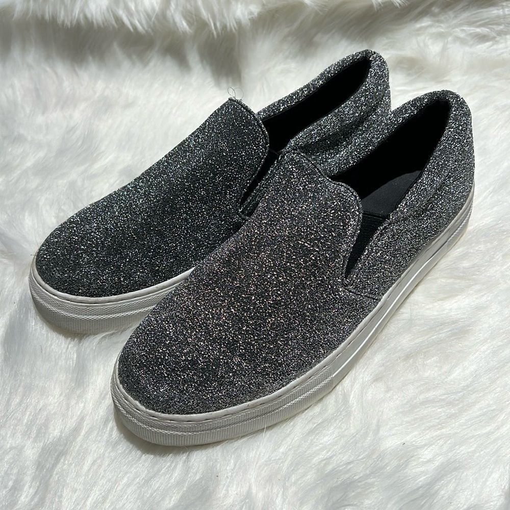 Brash Brand New Sparkly Slip on Sneakers Size 8.5. B74
